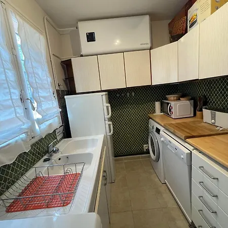 Appartement 5amb-03 - Climatise Avec Piscine Et Parking *