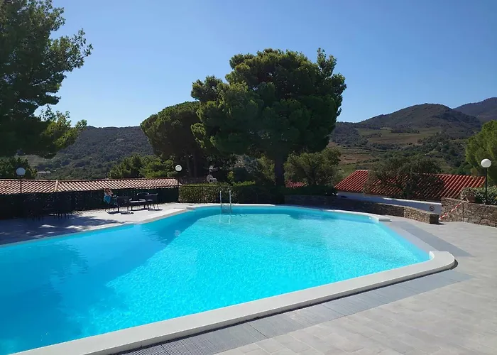 5amb-03 - Climatisé Avec Piscine Et Parking *